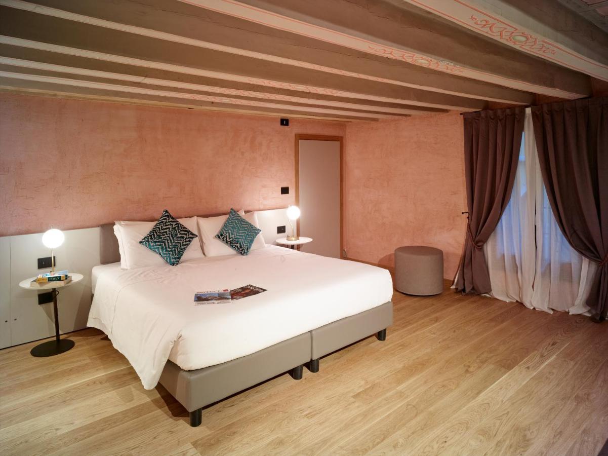 Ca' Dei Proverbi Suites - Wenice Deep Culture Venice Luaran gambar